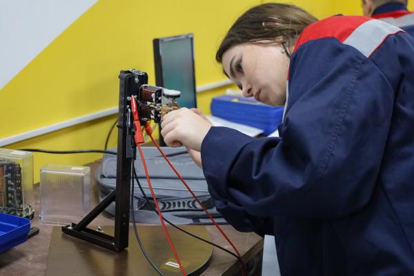 b42932ecfe4c8bd5970c2000x