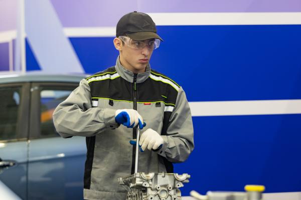 12baa3beb22141bb82432000x