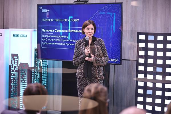 ddf779e52bfbc843efee2000x